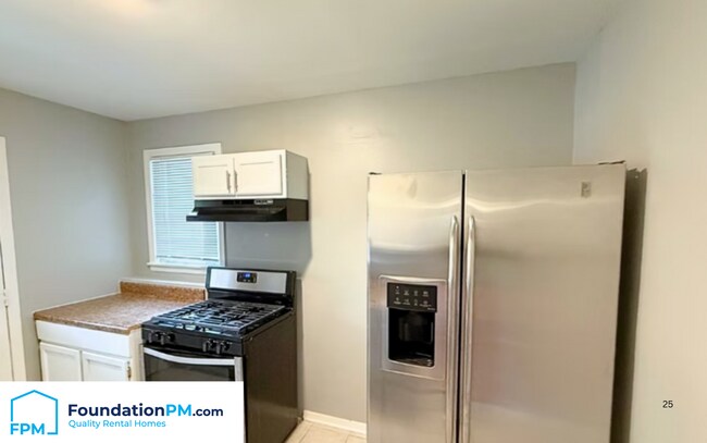 Building Photo - 4955 Biscoe Ave