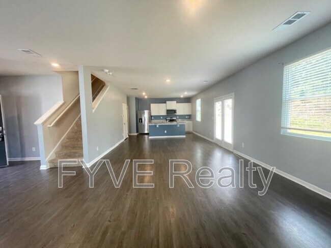 Foto del edificio - 211 Embry Blvd