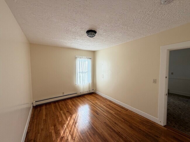 Foto del edificio - 16 Franklin Pl