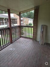 Building Photo - 317 Mabry St