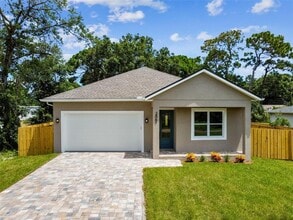 Building Photo - 2061 19th Ave SW