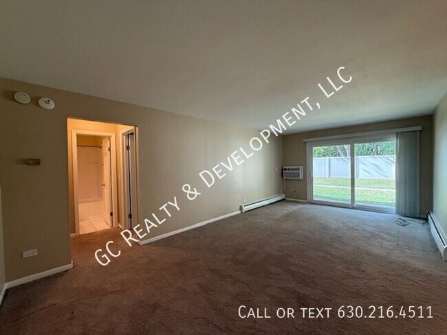 Foto del edificio - 268 N Carter St