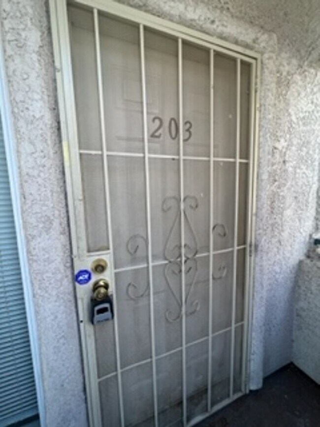 Foto del edificio - 2 br, 2 bath House - 5150 Mandalay Springs...