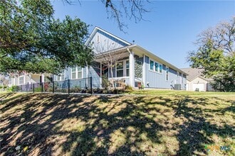 Building Photo - 121 Lafitte Dr