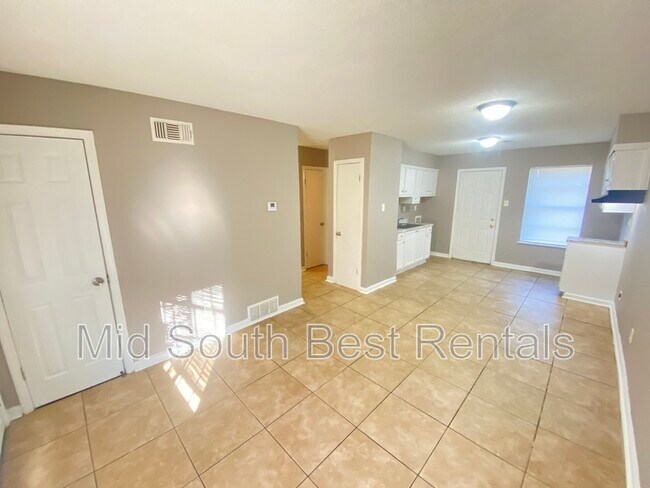 Foto del edificio - 3800 Kalamath Cove