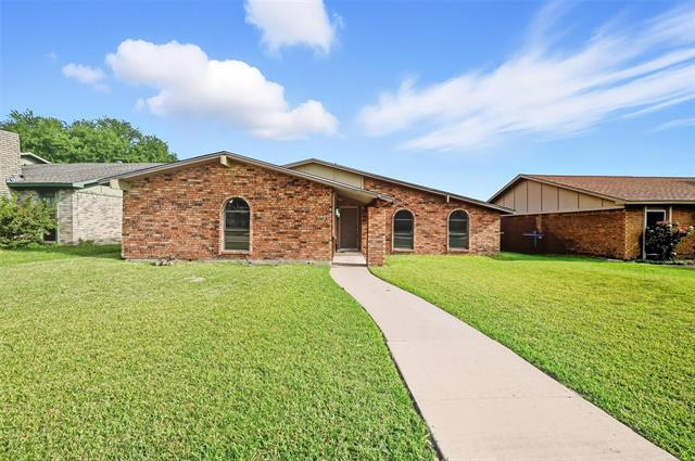 Foto principal - 5256 Sherman Dr