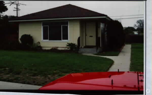 Building Photo - 128 E Channel Islands Blvd