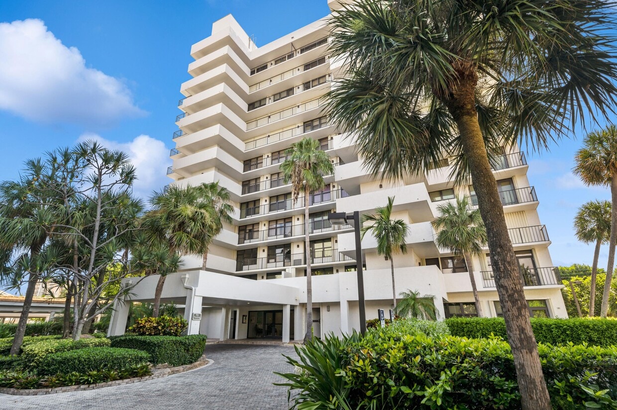 4600 S Ocean Blvd Unit 303, Highland Beach, FL 33487 Condo for Rent