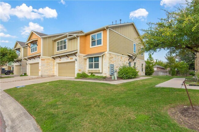 Building Photo - 1620 Bryant Dr