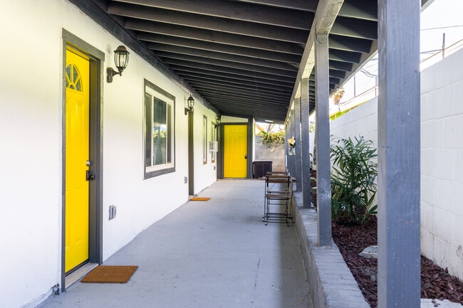 Foto del edificio - 15725 S Frailey Ave