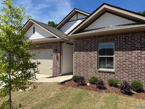Building Photo - 15589 Ruthie Lynn Dr