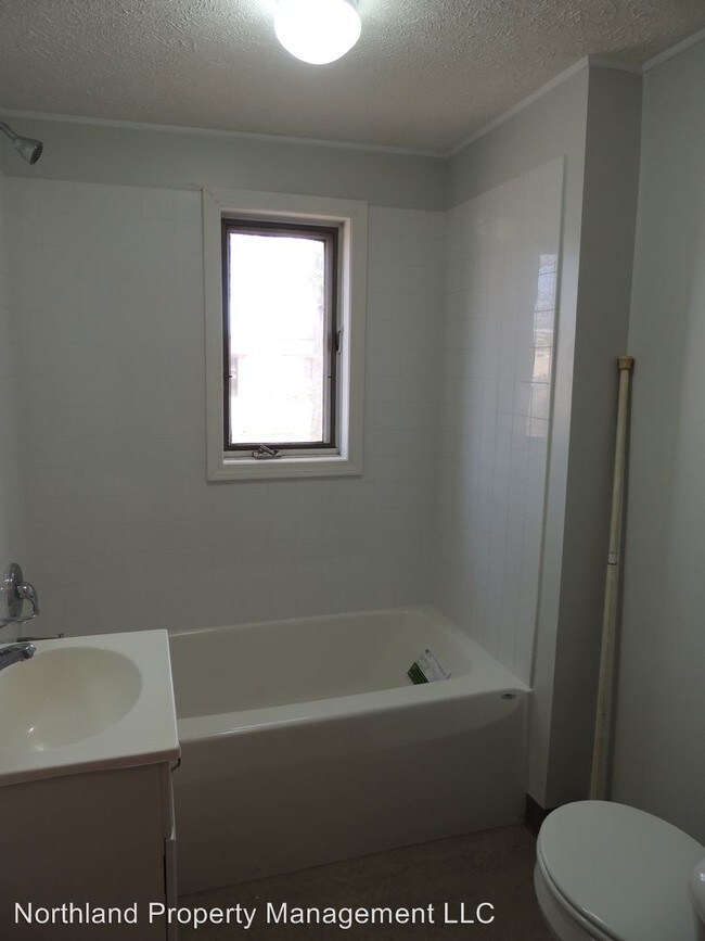 Foto del edificio - 3 br, 2 bath House - 1540 Barlow Street