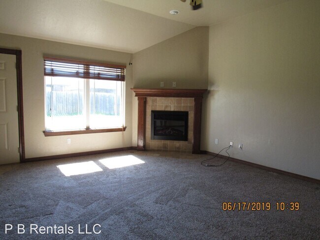 Foto del edificio - 3 br, 2 bath House - 2304 SW 44th Street