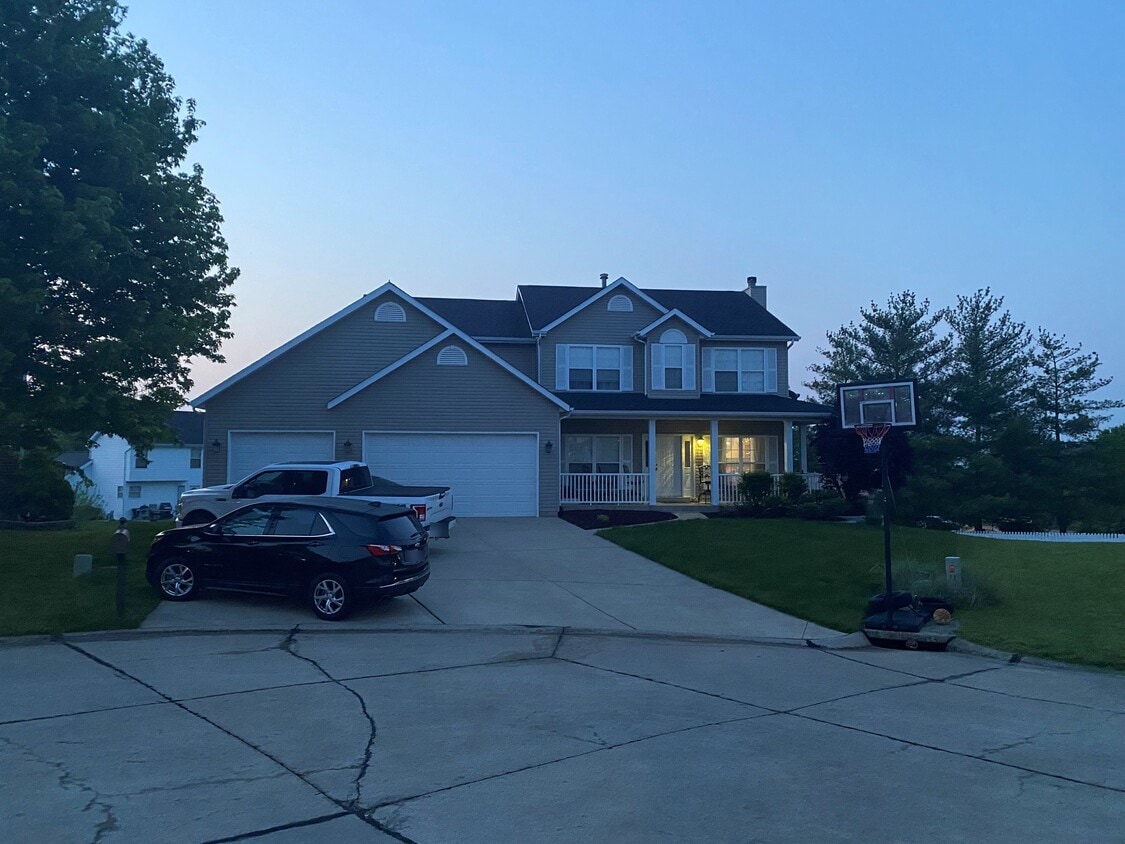 107 Myrtle Wood Ct, O'Fallon, MO 63368 House Rental in O'Fallon, MO