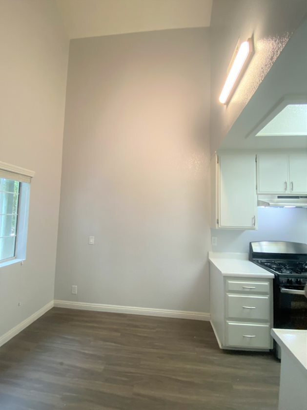 Building Photo - 1707 W 149th St