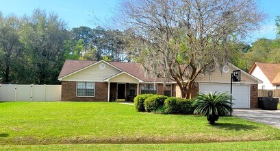 Building Photo - 106 Plantation Oaks Dr
