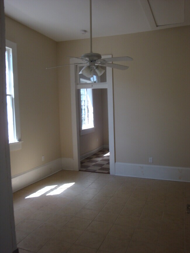 Foto del edificio - 2224 Marigny St