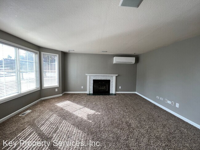 Foto del edificio - 4 br, 2 bath House - 15910 NE 42nd St