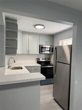 Building Photo - 8500 SW 109th Ave