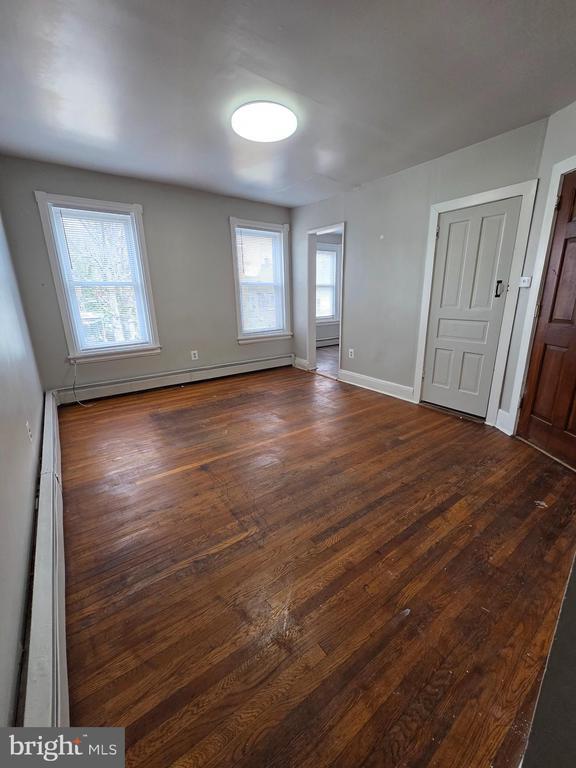 Foto del edificio - 604 W 20th St