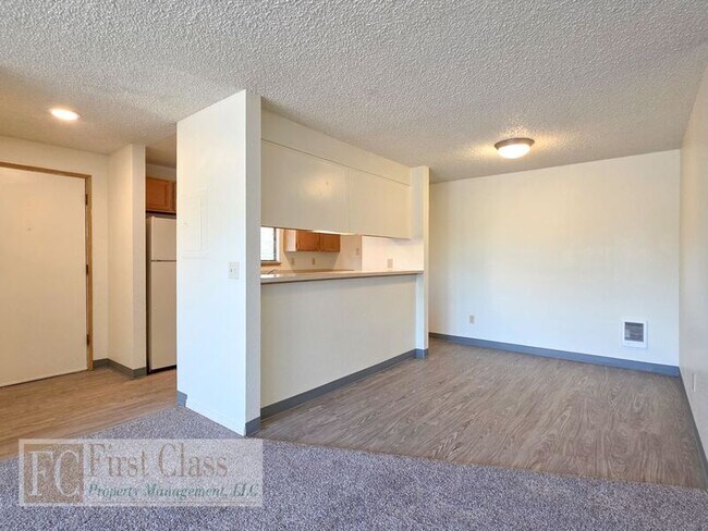 Foto del edificio - 4756 SW Murray Blvd