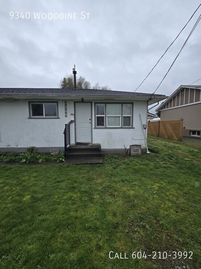 Photo du bâtiment - 3 Bedroom Duplex