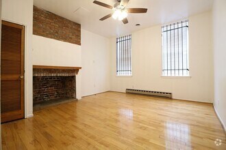 Building Photo - 931 Spruce St