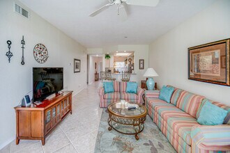 Building Photo - 9851 Costa Mesa Ln