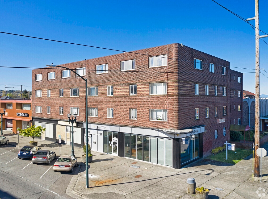 The Clermont Apartments Apartments in Everett, WA