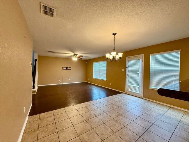 Building Photo - 10843 Canter Spur