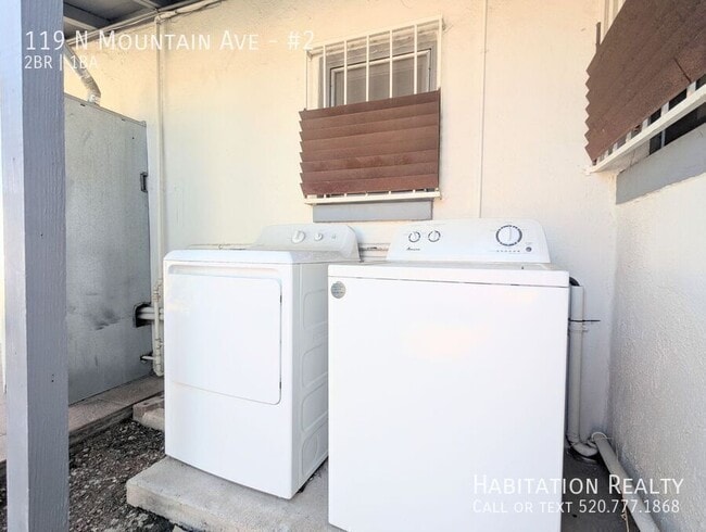 Building Photo - 119 N Mountain Ave