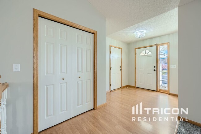 Foto del edificio - 17626 Grant St NW