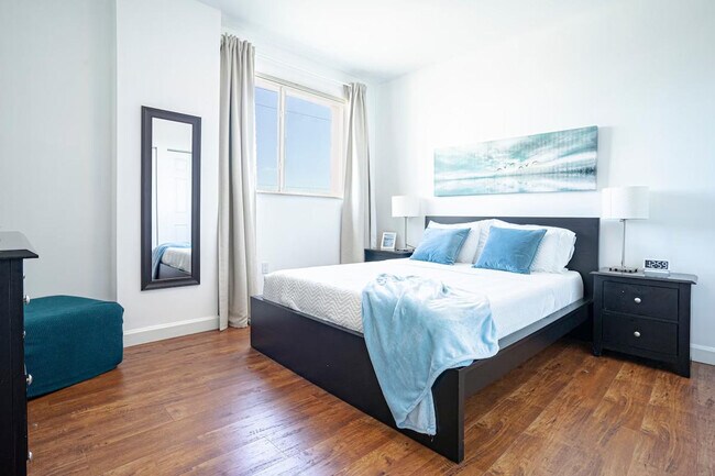 Foto del edificio - 2280 SW 32nd Ave