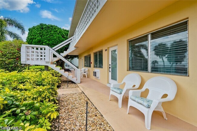 Foto del edificio - 473 12th Ave S