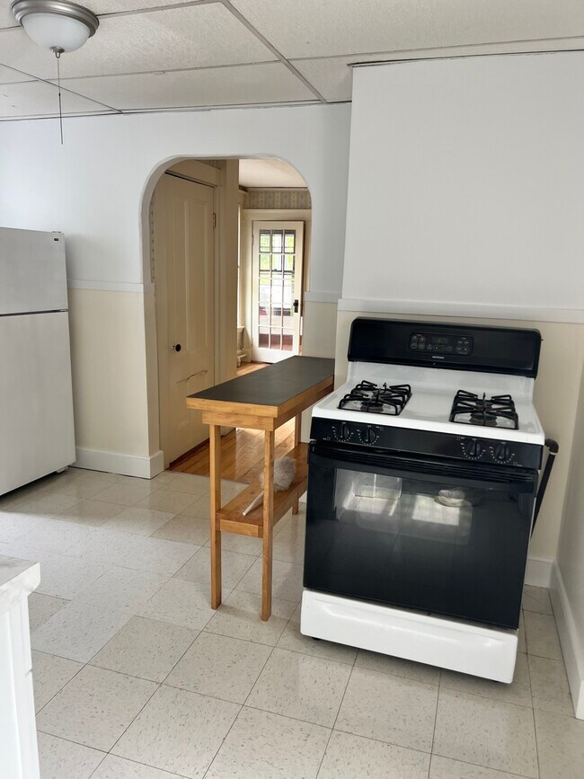 Gas stove, nice cedar closet off kitchen - 103 Pleasant St