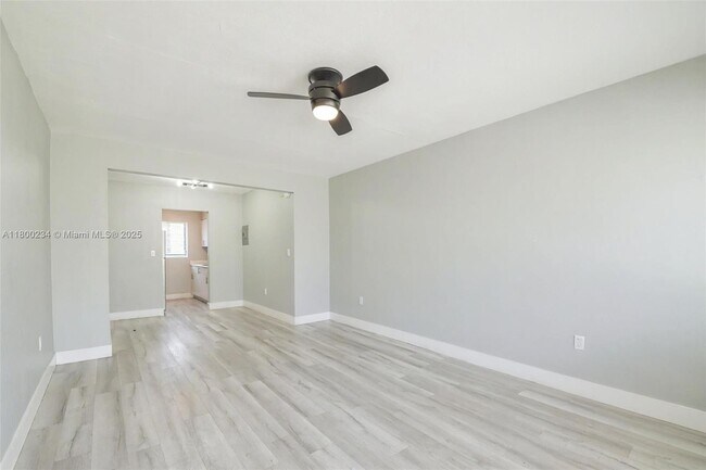 Foto del edificio - 934 Meridian Ave
