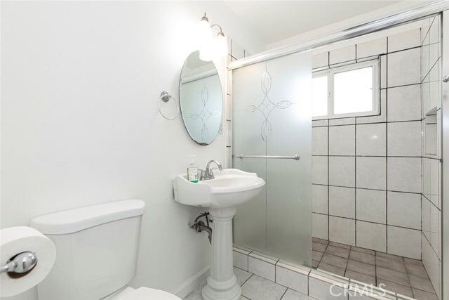 Foto del edificio - 347 W Dryden St