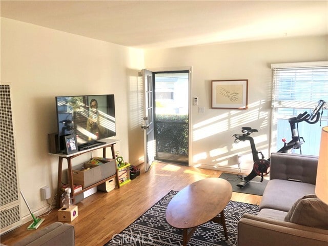 Foto del edificio - 1302 Bonnie Brae St