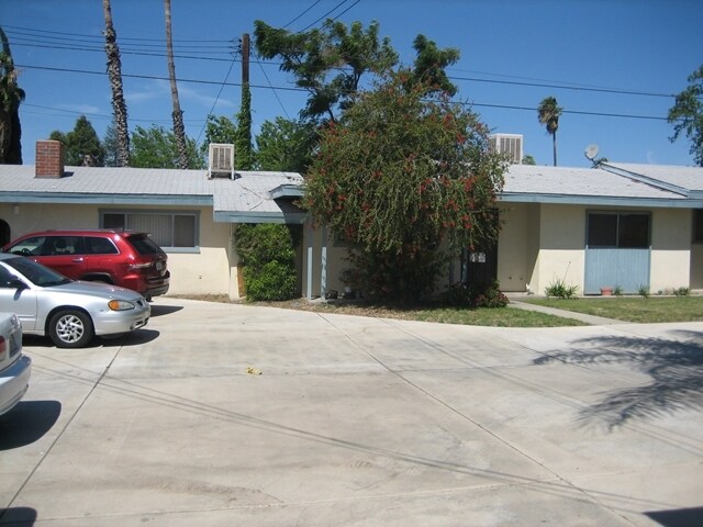 Foto del edificio - 25225-25235 Fisher St