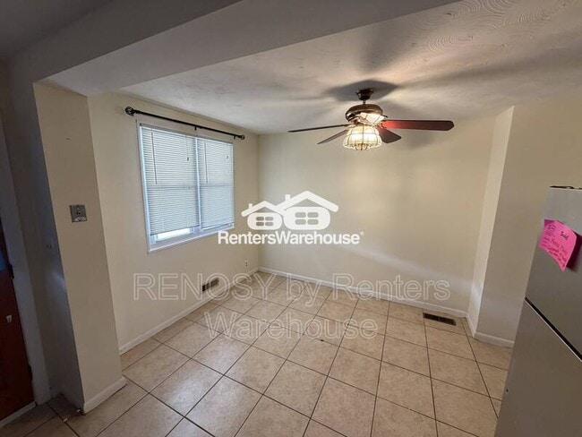 Building Photo - 1614 S Ellamont St