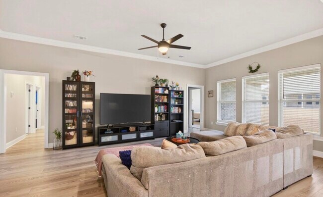 Foto del edificio - 12004 Erik Ct