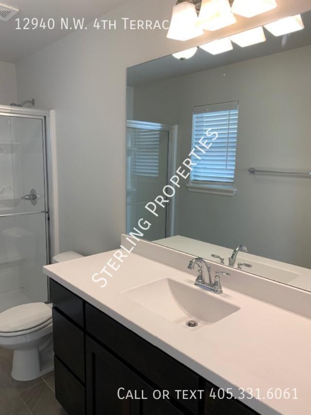 Building Photo - 12940 NW 4th Ter