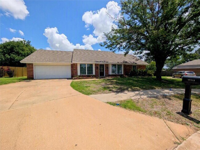 Foto del edificio - 10133 Bromley Ct