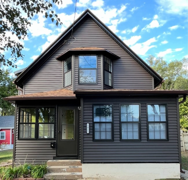 Building Photo - 1411 Portland Ave