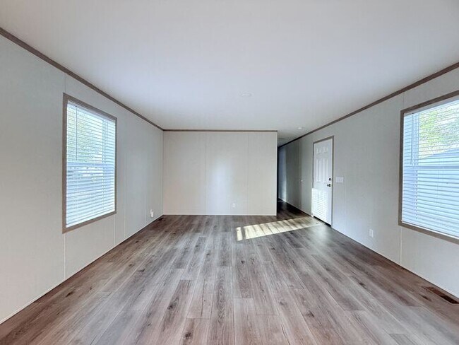 Foto del edificio - 29680 Jamestown Dr