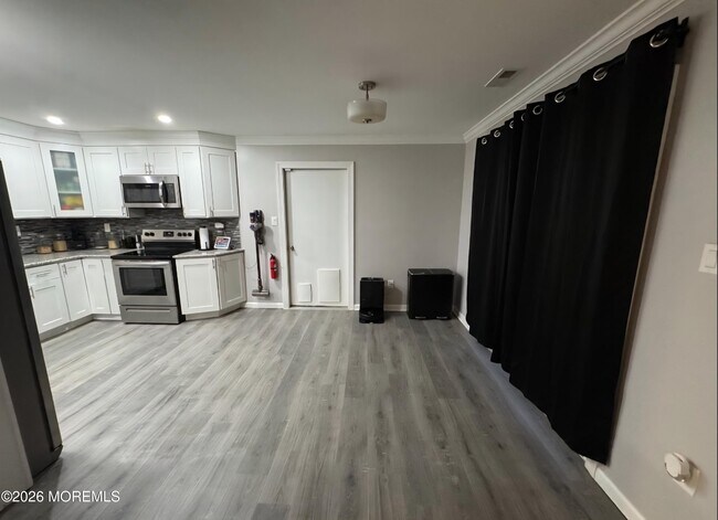 Foto del edificio - 2 Medley Ln