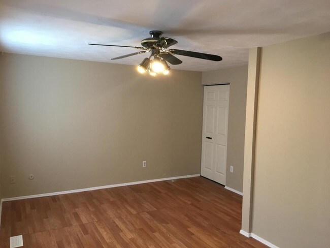 Building Photo - 4245 Wickford Point Dr.