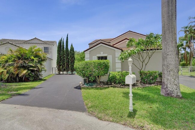 Building Photo - 21461 Sawmill Ct