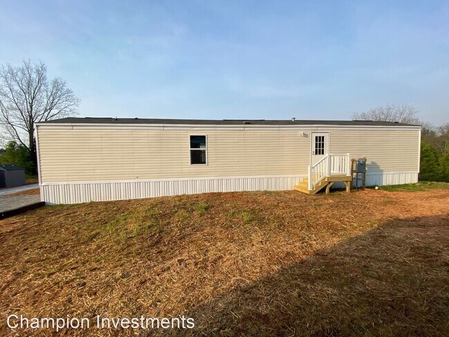 Building Photo - 2 br, 2 bath House - 206 Esther Court