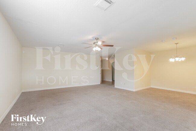 Foto del edificio - 5706 Fullgarden Ct